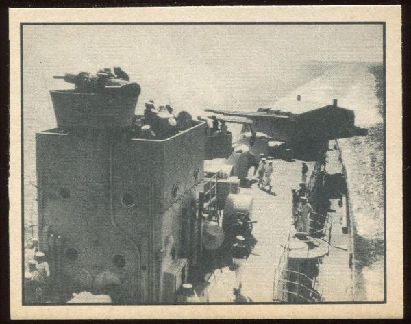 20 Guns On German Cruiser In Action